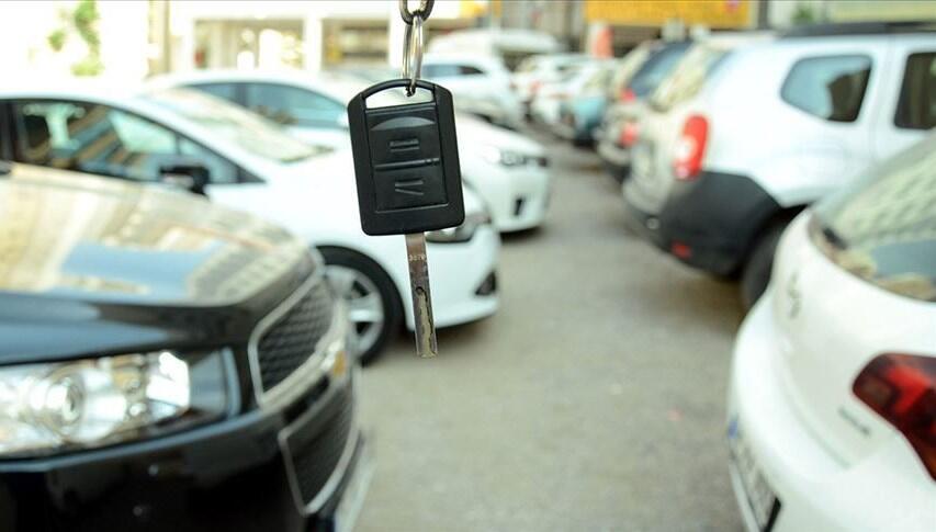 İkinci el otomobilde fiyatlar düşer mi? Yeni yıl için beklentiler neler?